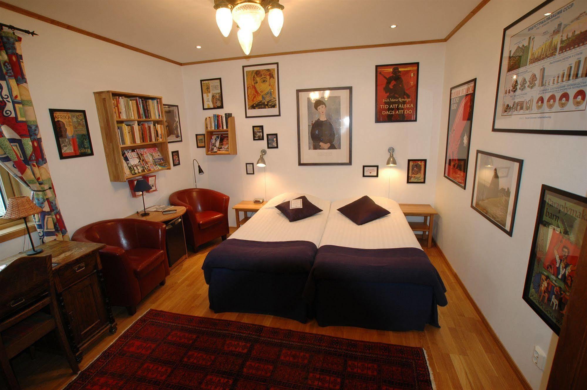 Hotell Gaestis Varberg Bagian luar foto
